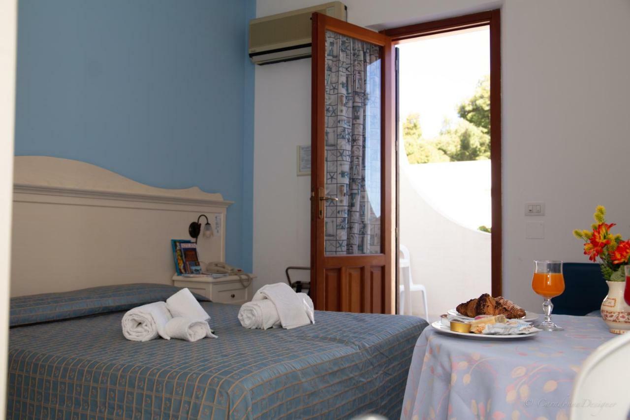 Camping Village La Pineta San Vito Lo Capo Luaran gambar